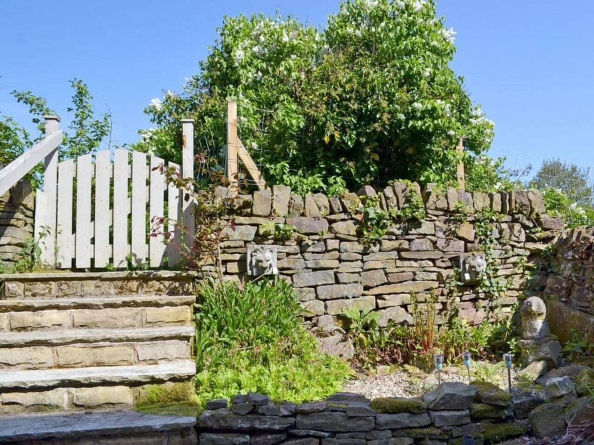 Simons Cottage, Peak District - Sleeps 6 *