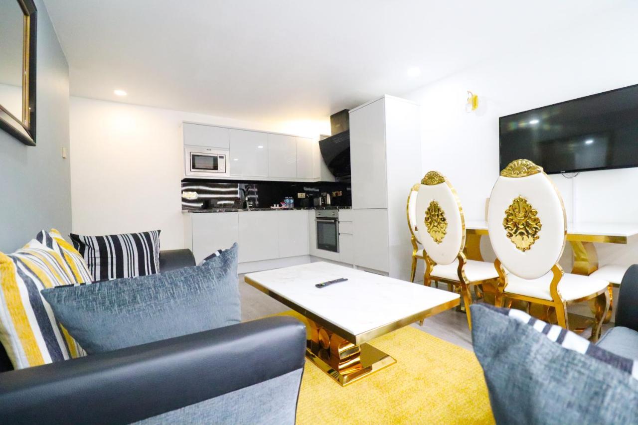 Queen Apartment Sheffield