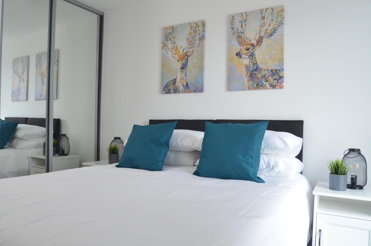 Teal 14: Centre Retreat With Panoramic Views Apartment
