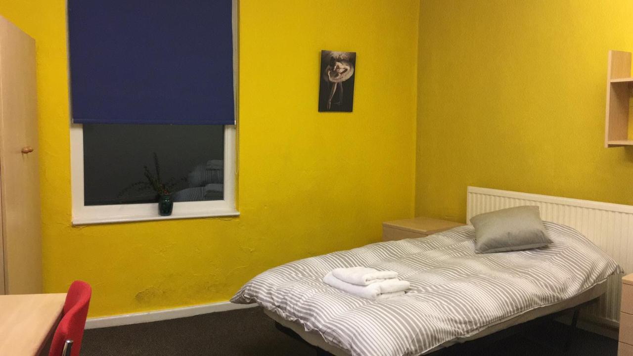 Victoria Building Hostel