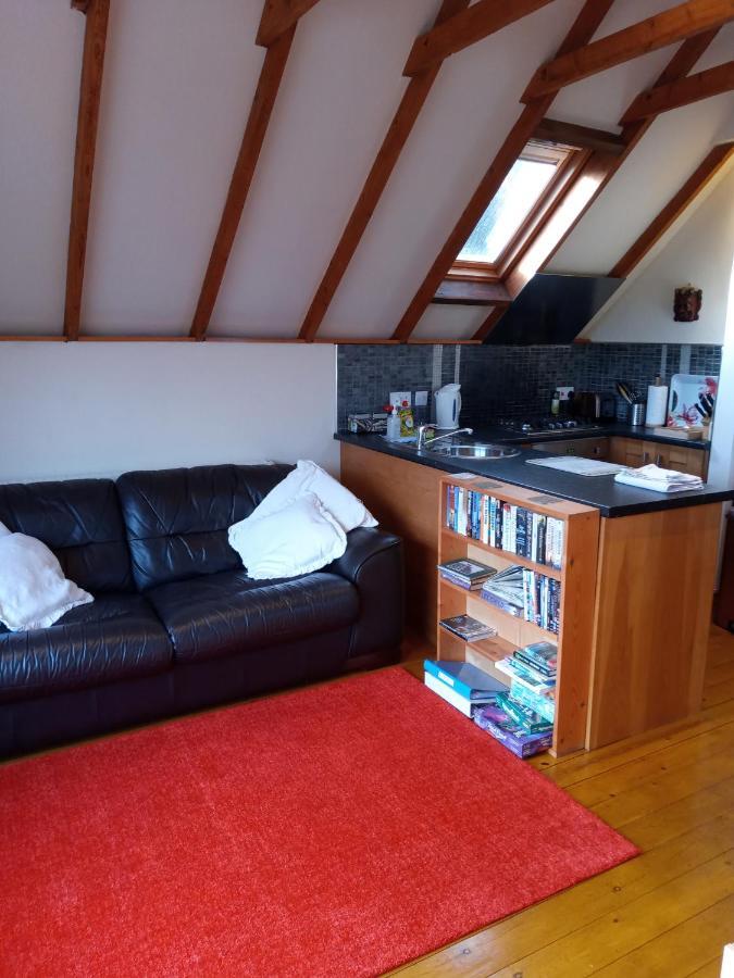 Rose Apartment