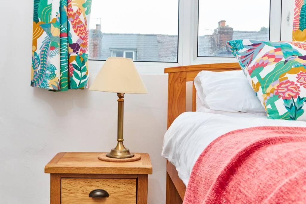 Family House - And Peak District Holiday home *