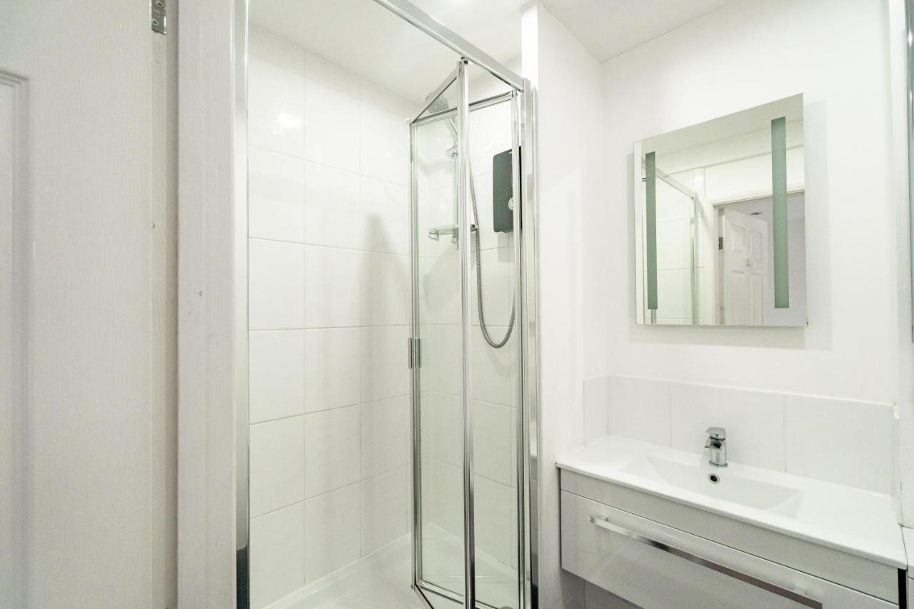 H.v Apartment