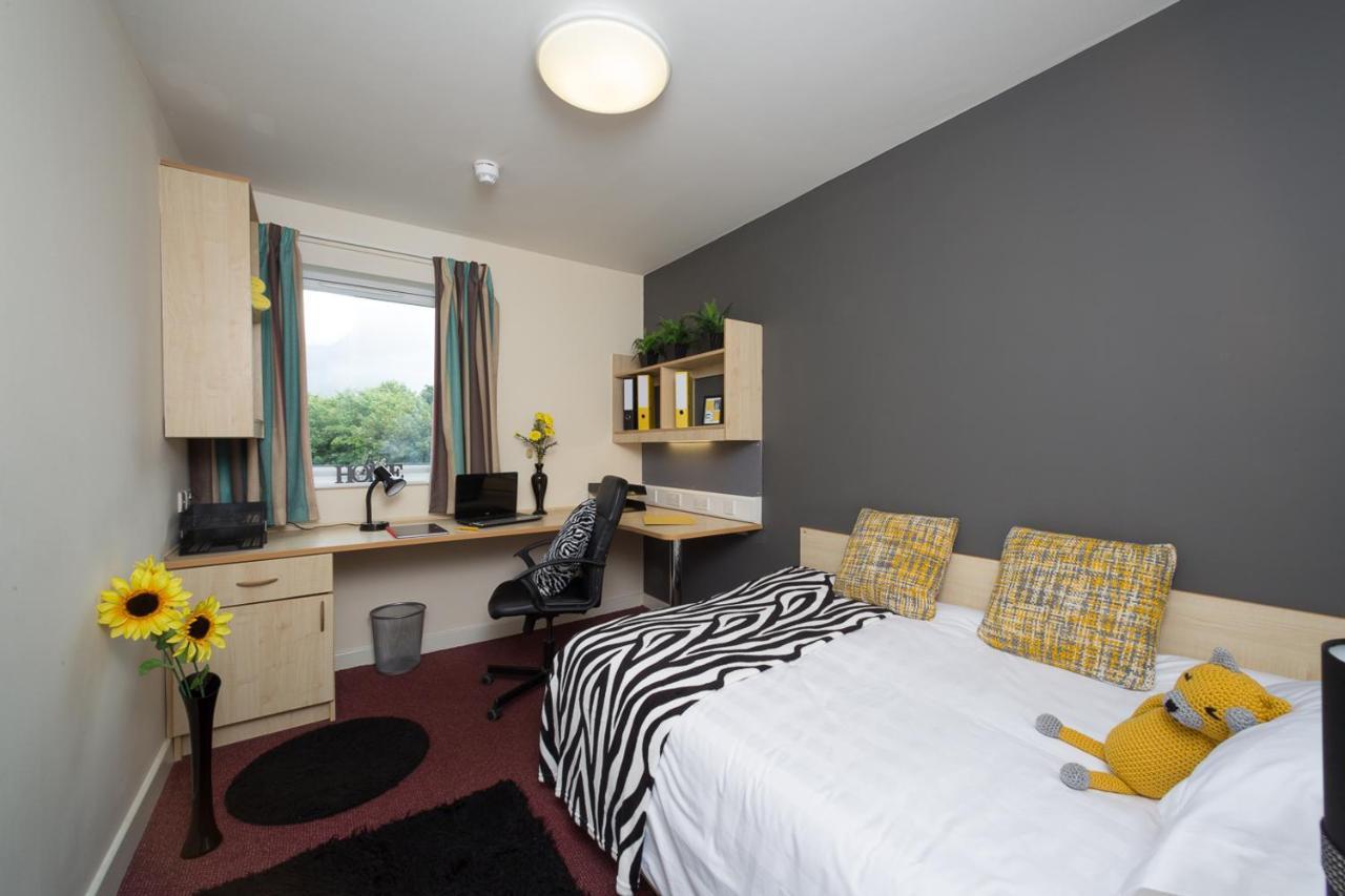 En & Apartments, - Sk Guest house Sheffield