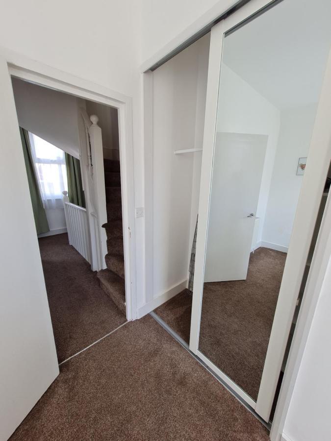 Apartment H.v