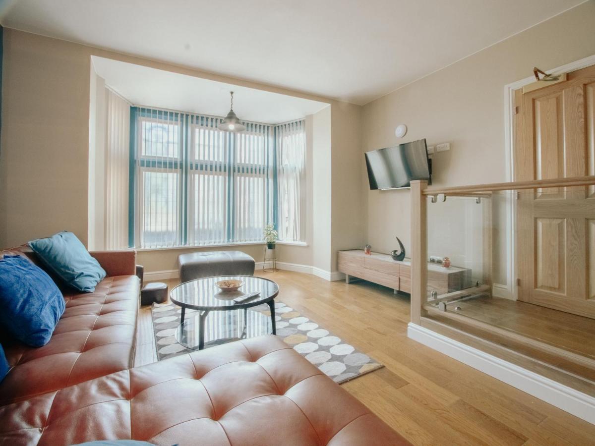 Apartment Bessemer House