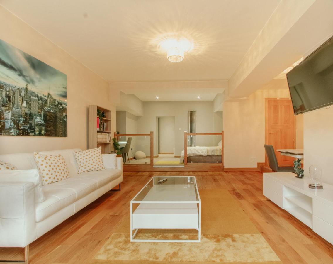 Apartment Bessemer House