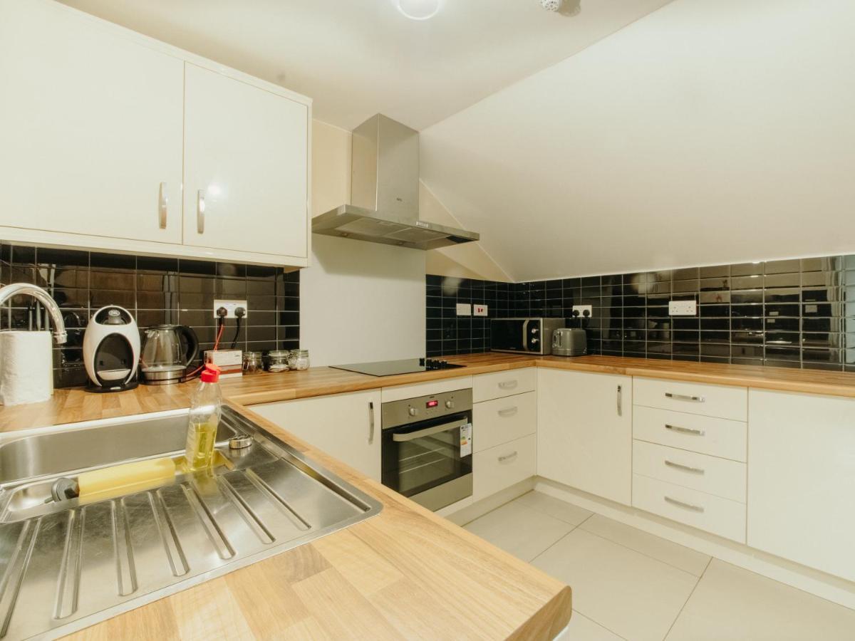 Apartment Bessemer House *
