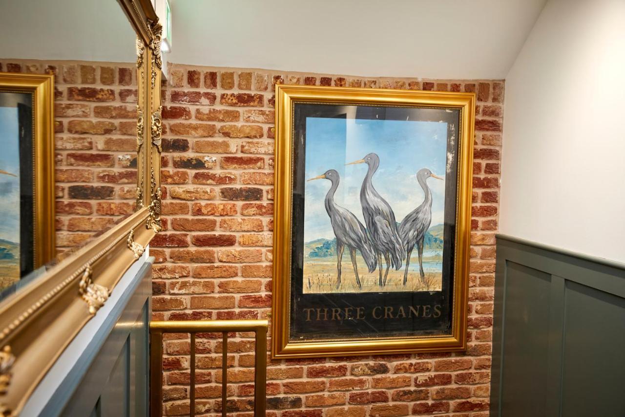 Hotel Three Cranes Serviced 4*