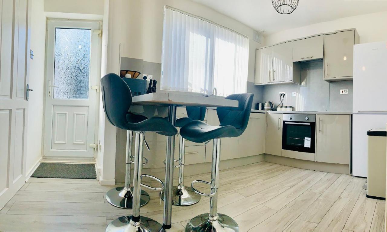 Comfortable 3 Bed Residential In