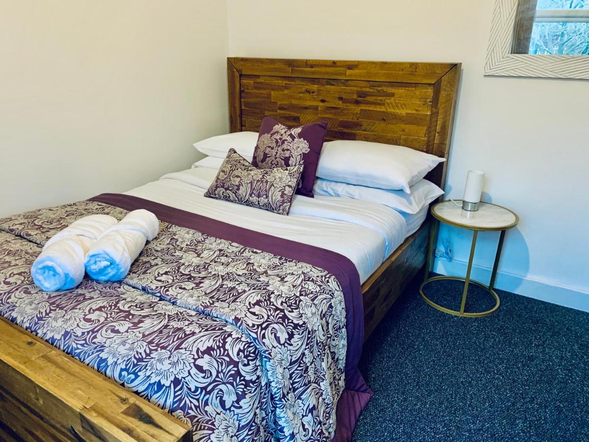 Holiday home Comfortable 3 Bed Residential In Sheffield