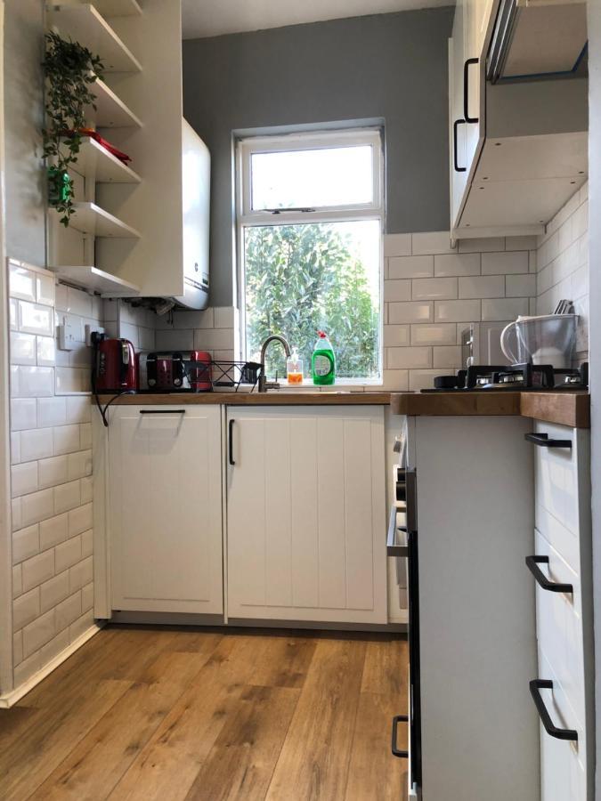 Holiday home Lovely 3 Beds House 6 Guests King Beds