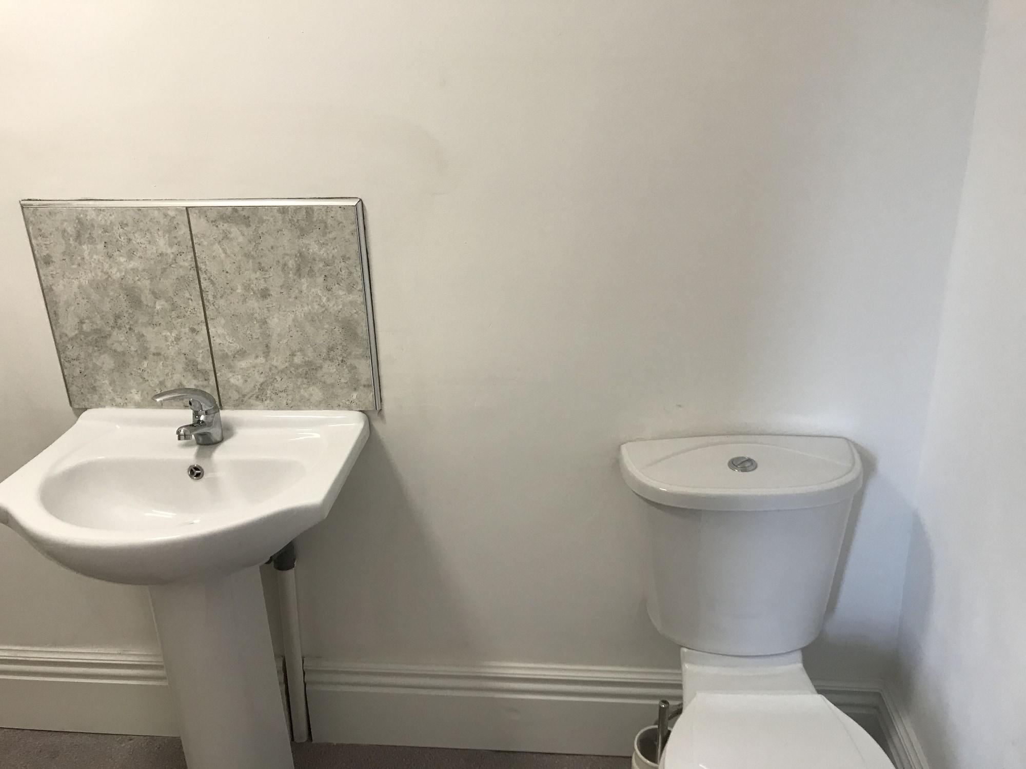 The Dalbury And Palmer With Free Parking 2*