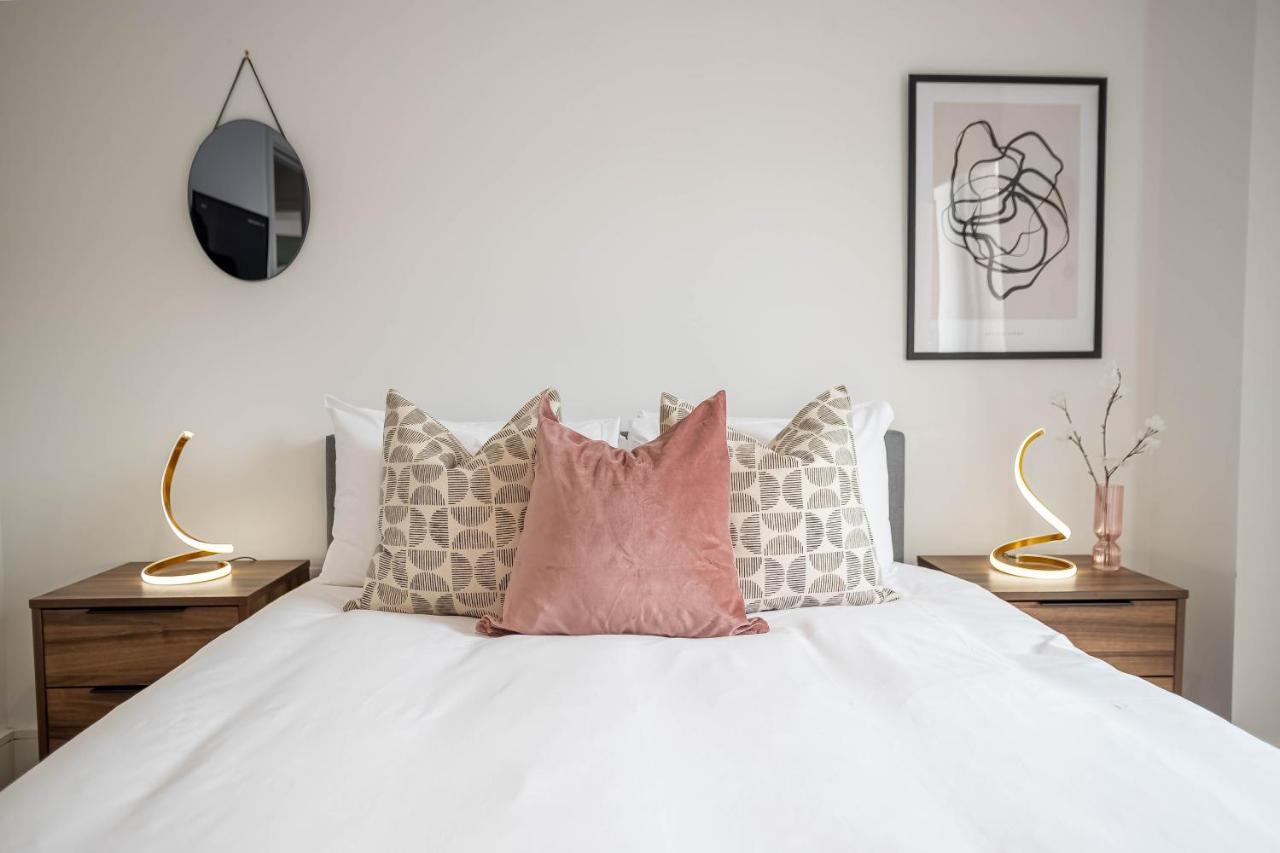 Luxe 3br Great Central View Near * Sheffield