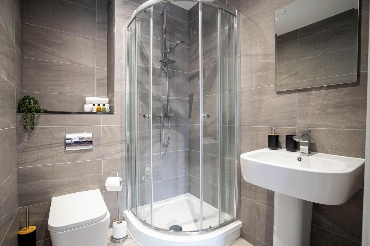 Luxe 3br Great Central View Near * Sheffield
