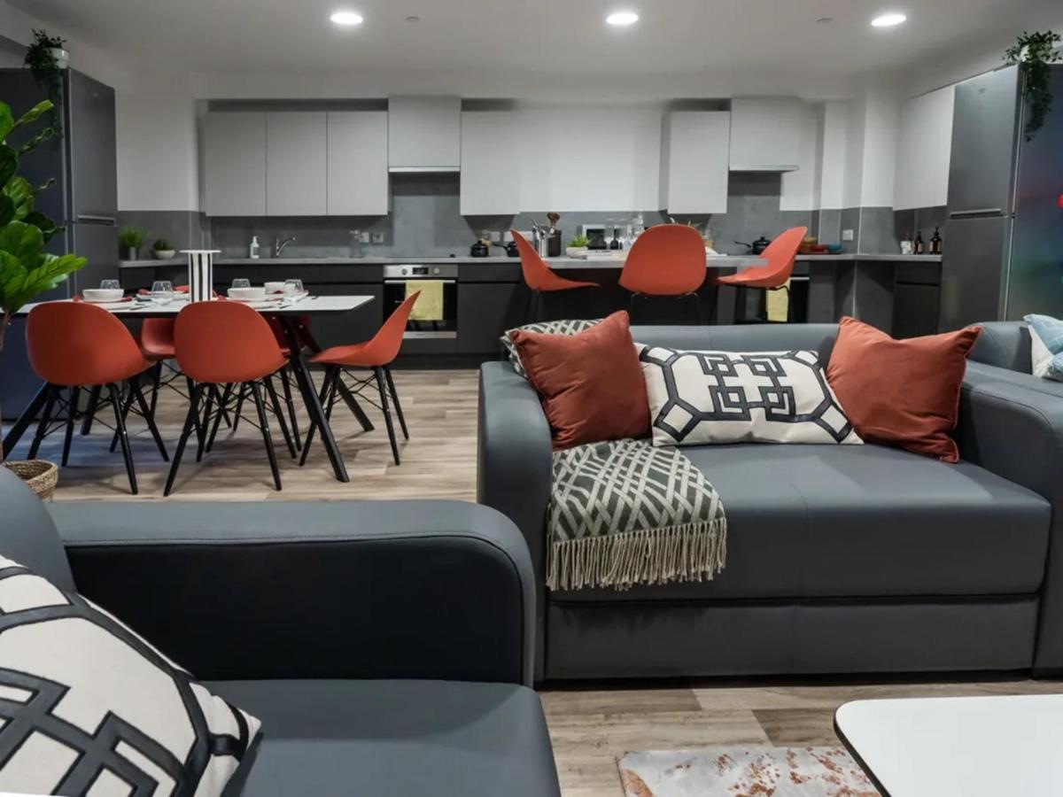 Charming En In For Students Only - Sk * Sheffield