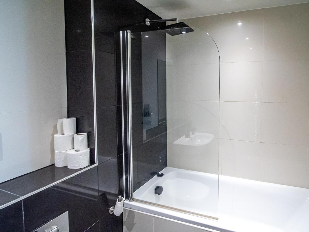 Exquisite 2-bedroom - Centre *
