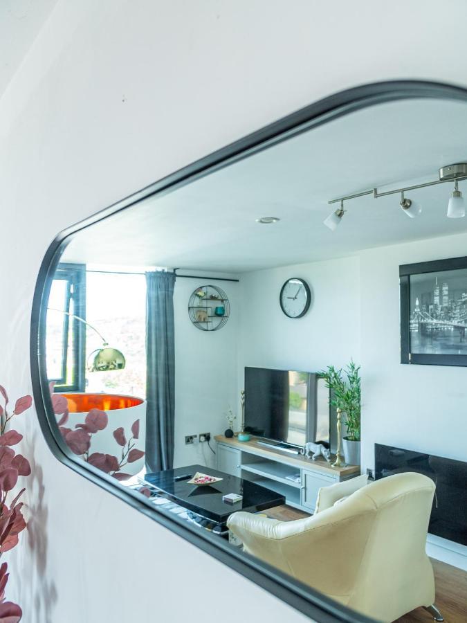 Exquisite 2-bedroom - Centre * Sheffield