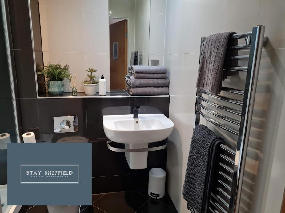Apartamento Centre 2 Bedroomed - Great Views - Wifi *