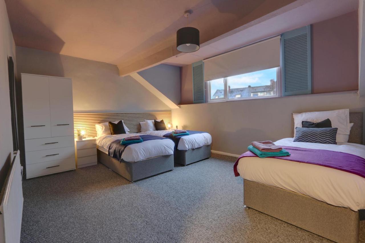 Stylish Base On Abbeydale Road Sheffield
