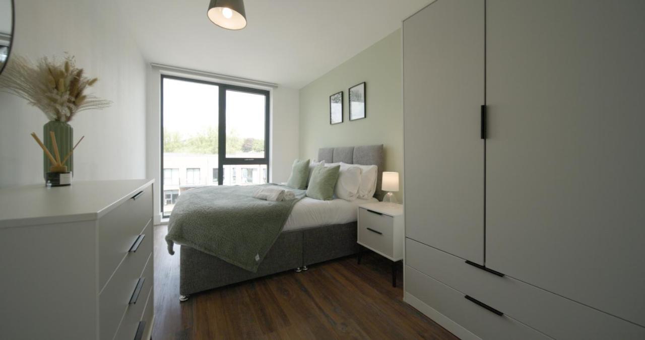 Apartment Modern 2-beds - Centre - Free Wi-fi - New - *