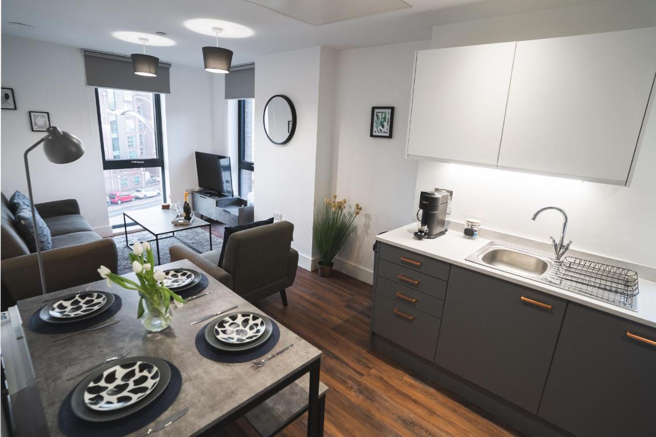Apartment Modern 2-beds - Centre - Free Wi-fi - New - *