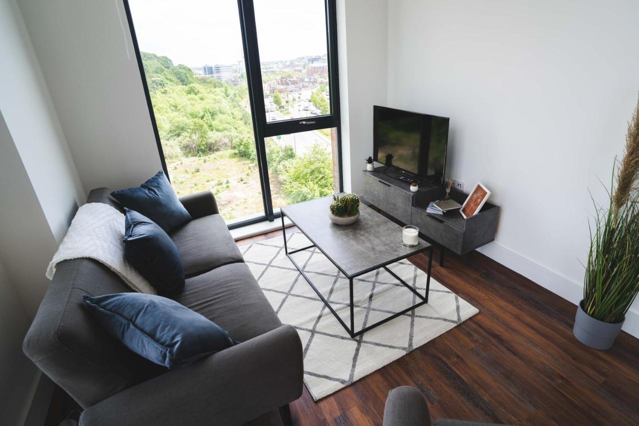 Modern 2-beds - Centre - Free Wi-fi - New - Apartment *