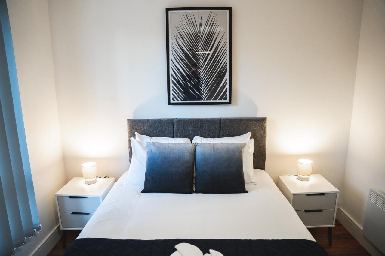 Modern 2-beds - Centre - Free Wi-fi - New - Apartment *