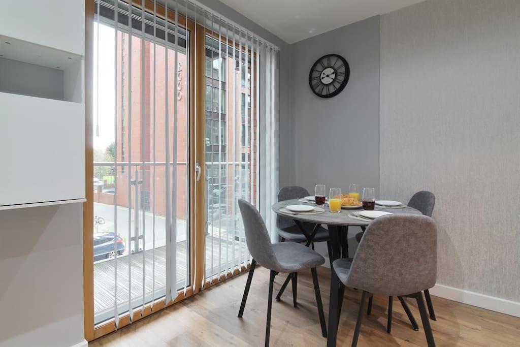 Apartment Stylish Modern In