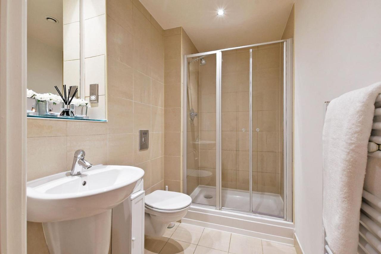 Centre Modern - Westone Free Wifi, Gym Access, Netflix Apartamento