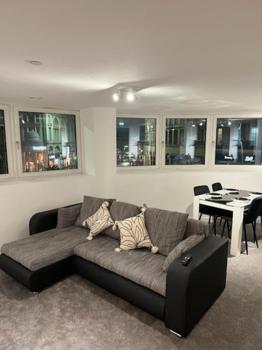 Stylish Escape Apartment