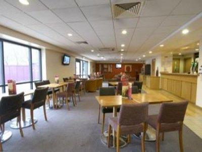 Travelodge Hotel 3*