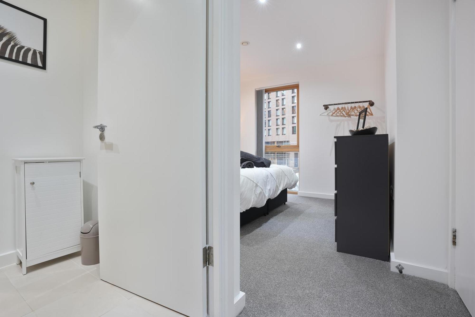 Stylish Modern In * Sheffield