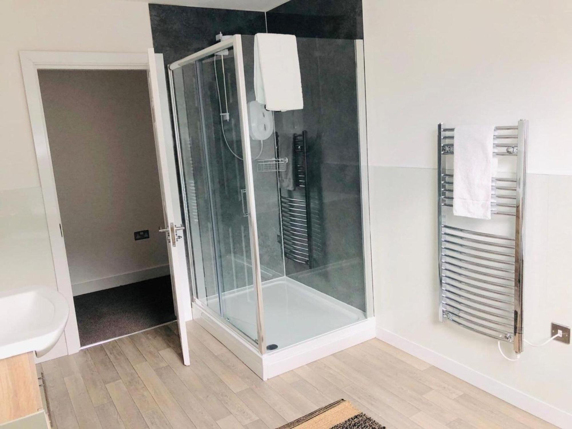 Apartamento 1 And 2 Bedroom Shield House Centre