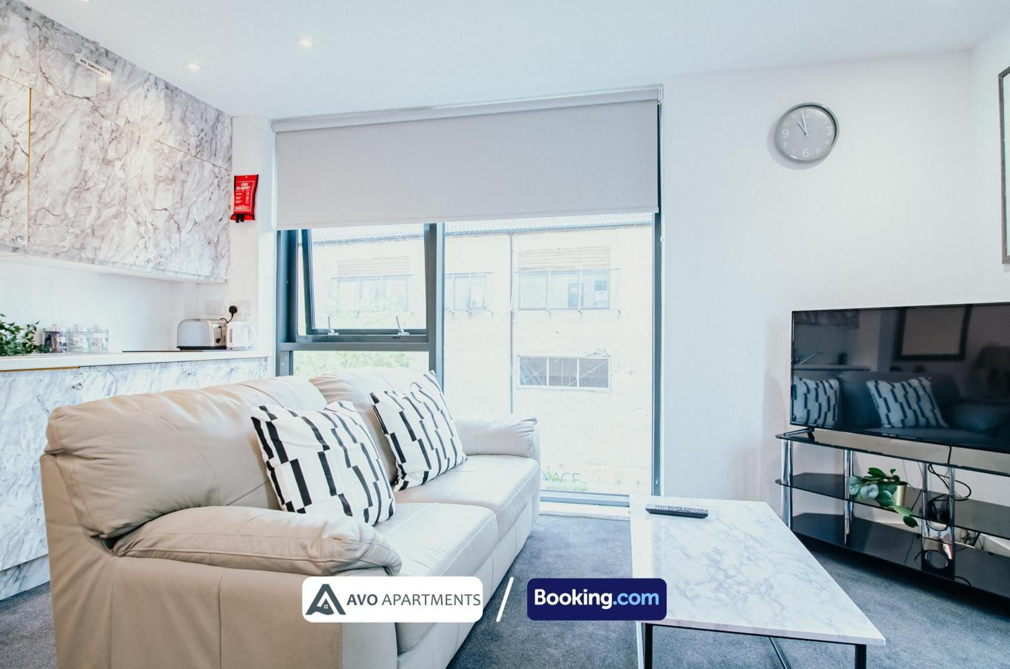 By Avo: Serviced With Free Wi-fi Apartamento *