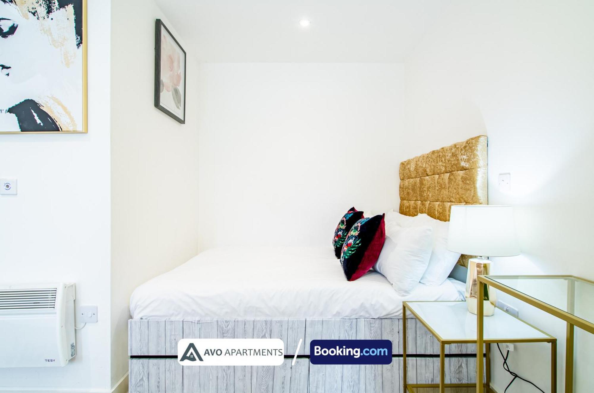 By Avo: Serviced With Free Wi-fi