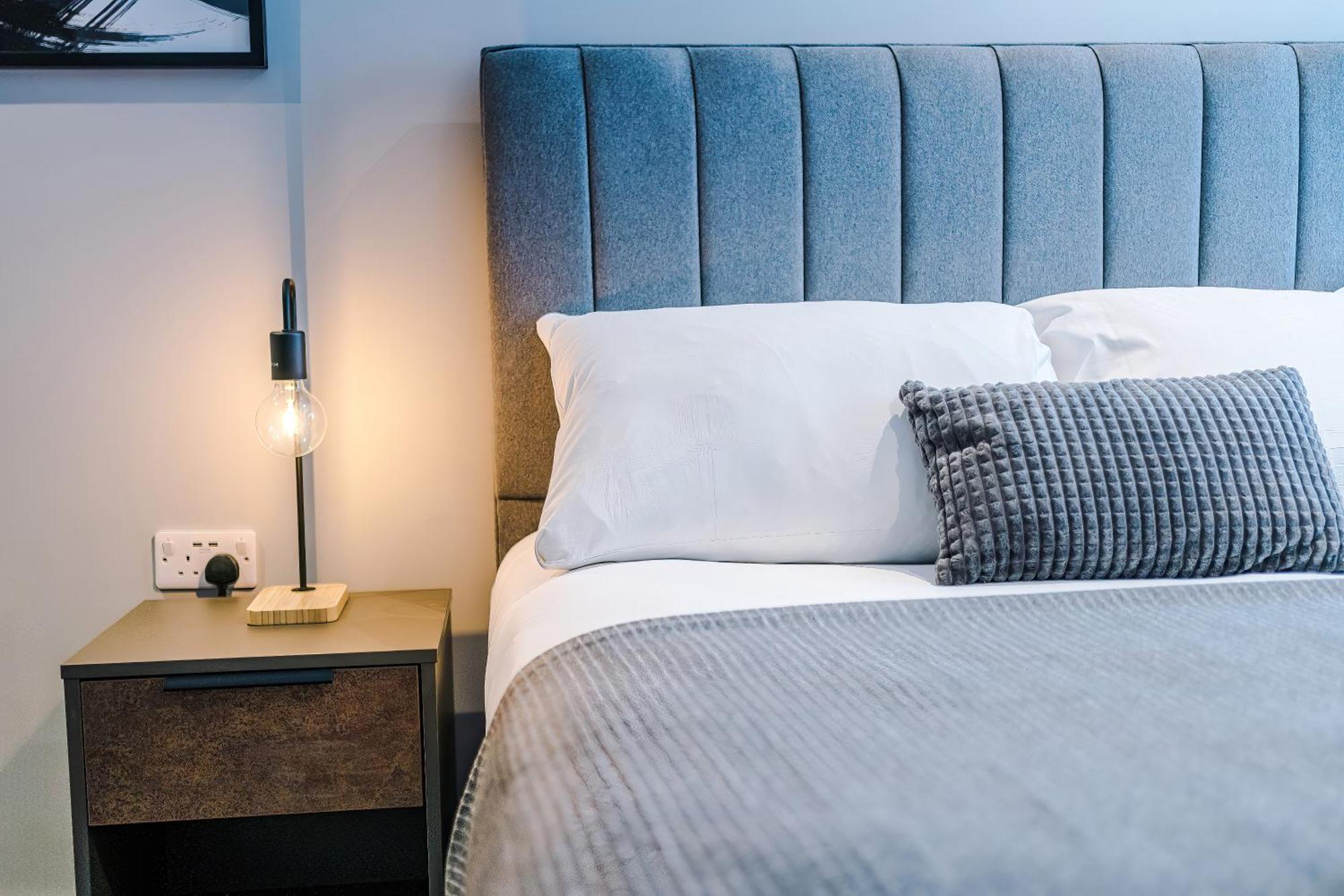 Hilltop Serviced - Apartment *