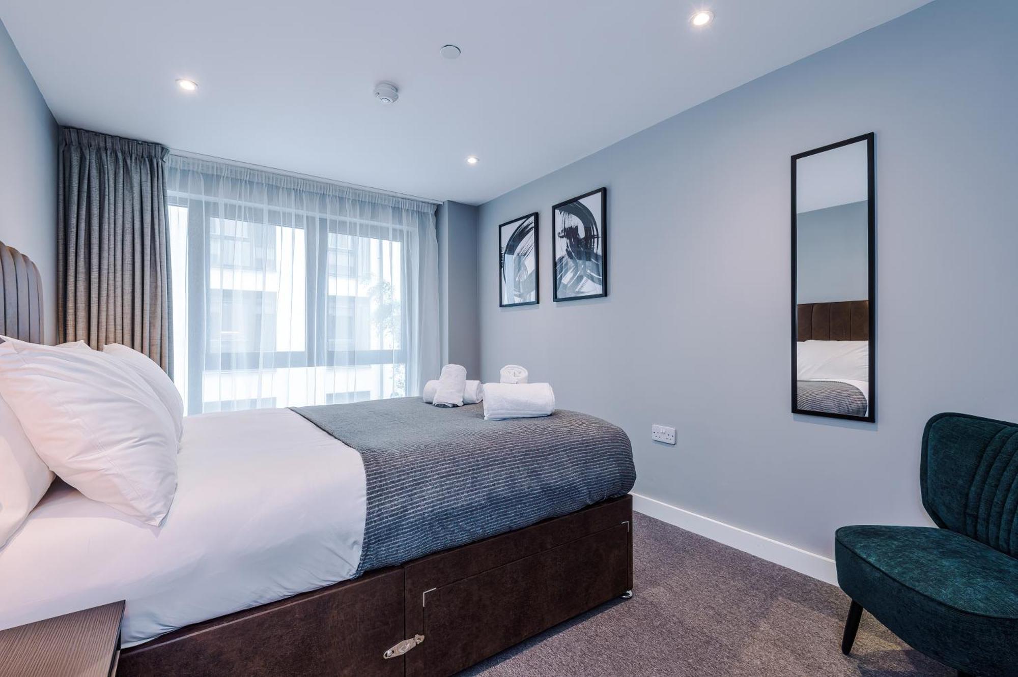 Hilltop Serviced - Sheffield