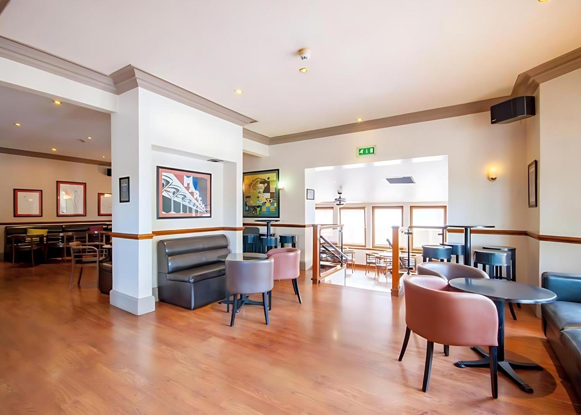 Staindrop By Hamlet 3* Sheffield