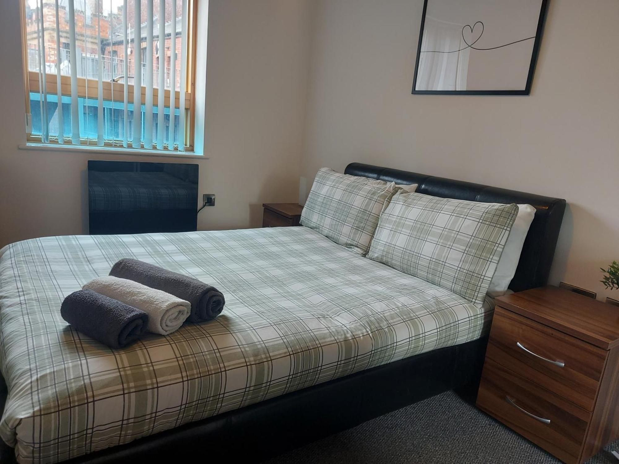 Spacious 2-bedroom Near Ponds Forge, Crucible Theatre And Universities Apartamento *