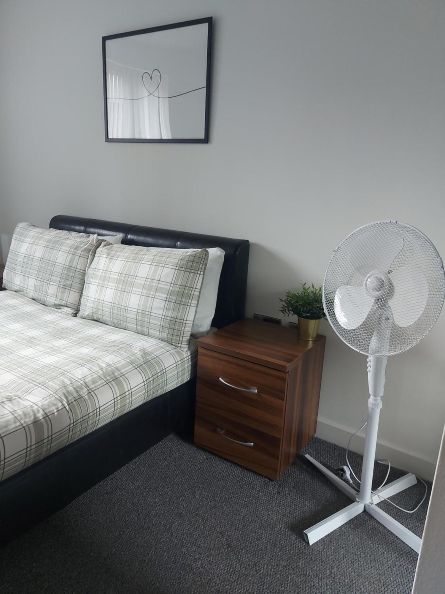 Apartamento Spacious 2-bedroom Near Ponds Forge, Crucible Theatre And Universities *