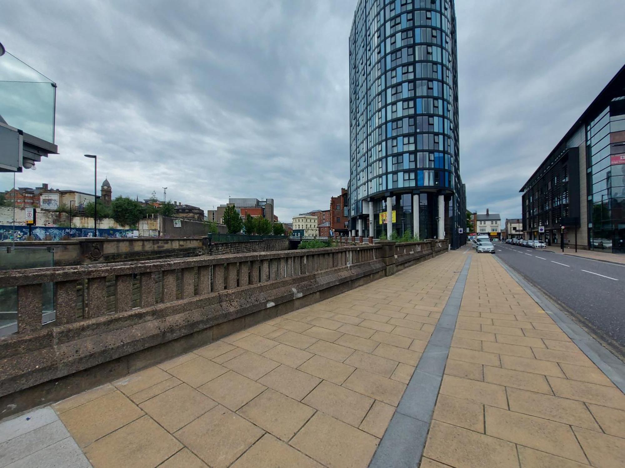 Spacious 2-bedroom Near Ponds Forge, Crucible Theatre And Universities Sheffield
