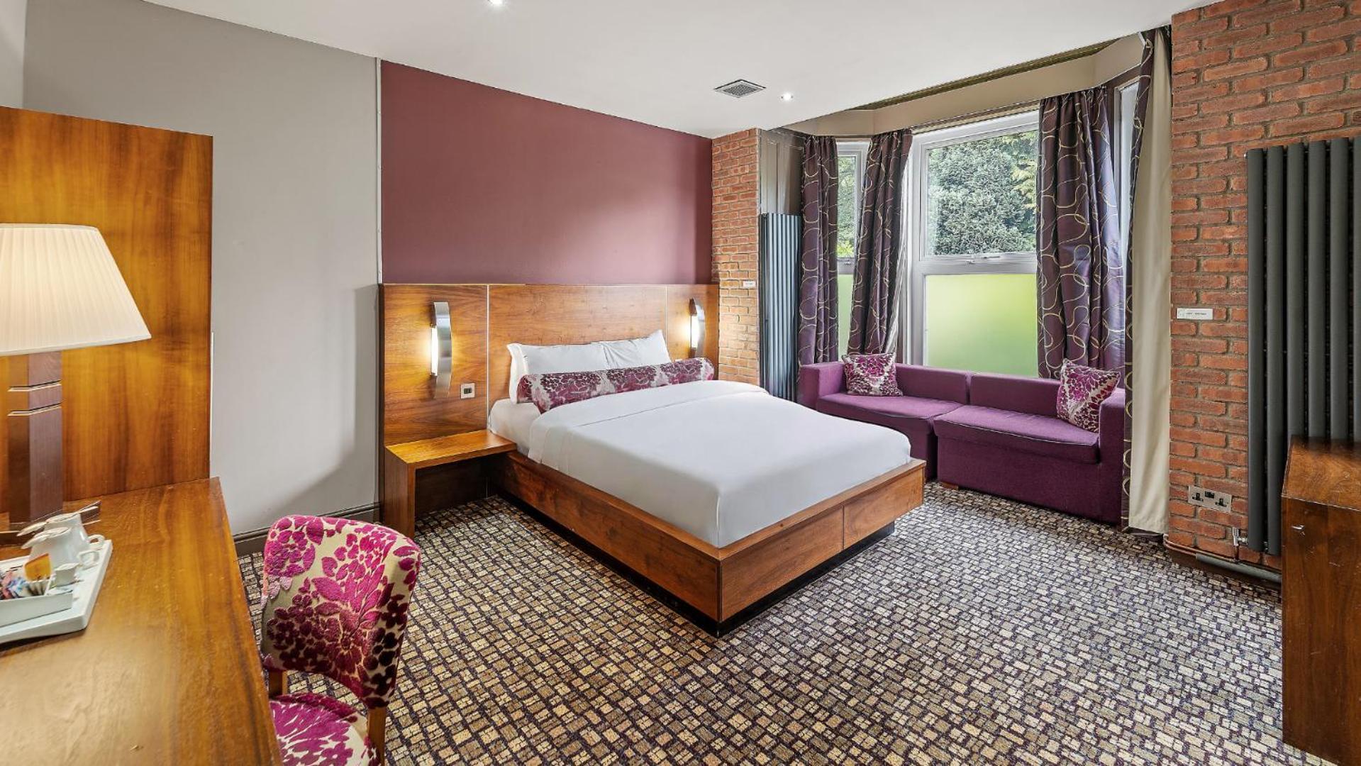 The Rutland 3*