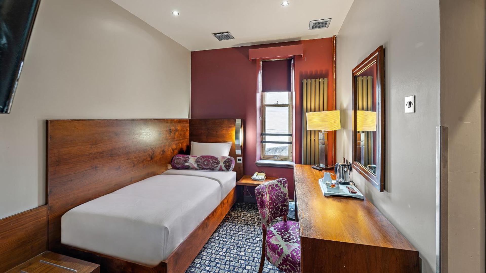 The Rutland 3* Sheffield