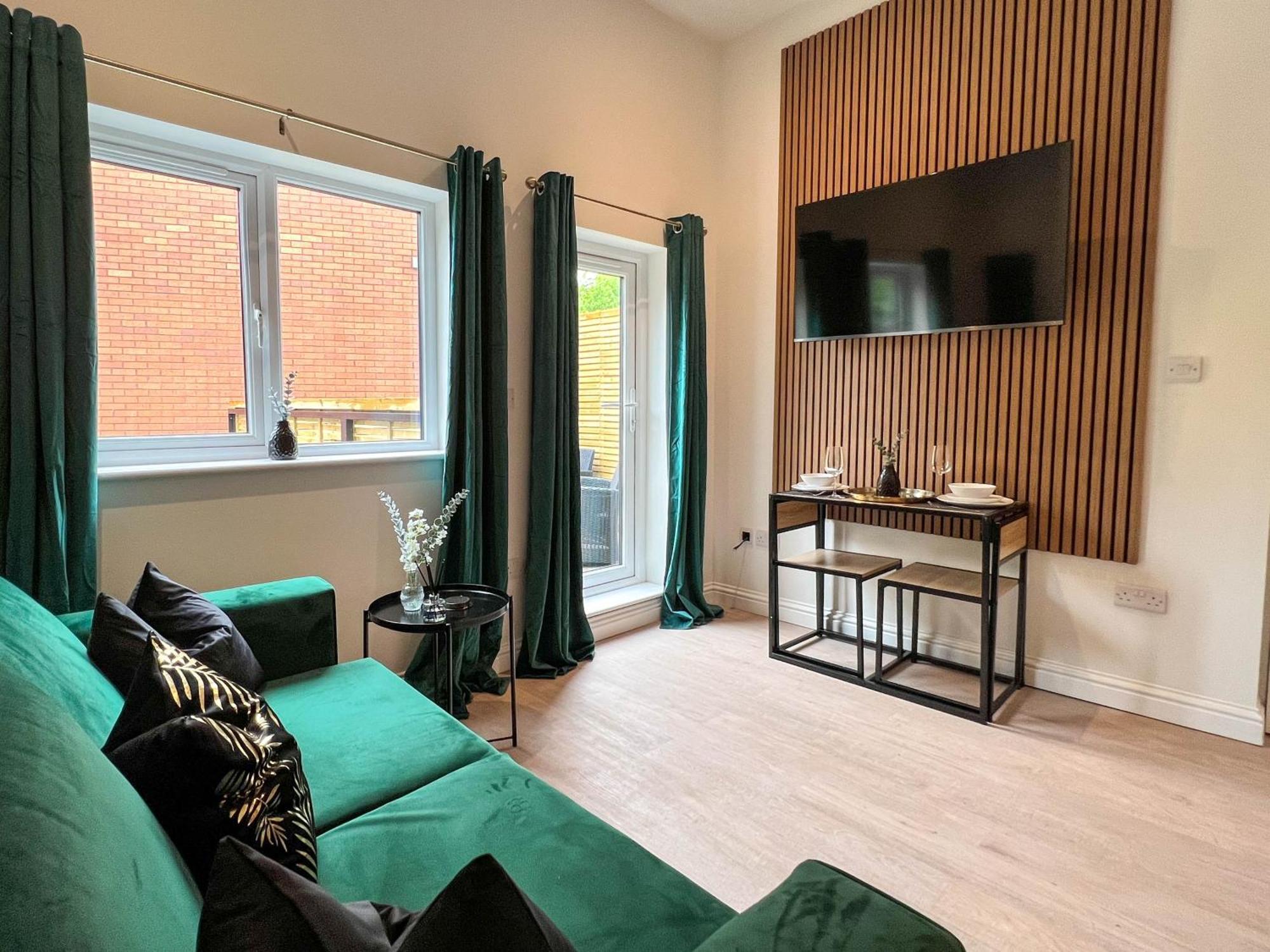 Hanover - Stylish 1 Bedroom Suites, Centre - Hosted By Host Save Apartment *