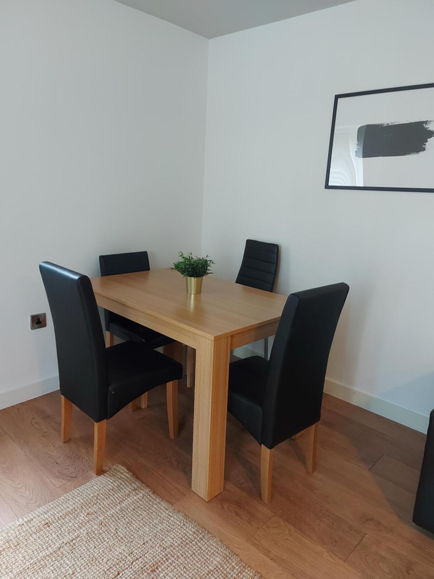 Spacious 2-bedroom Near Ponds Forge, Crucible Theatre And Universities Apartamento *