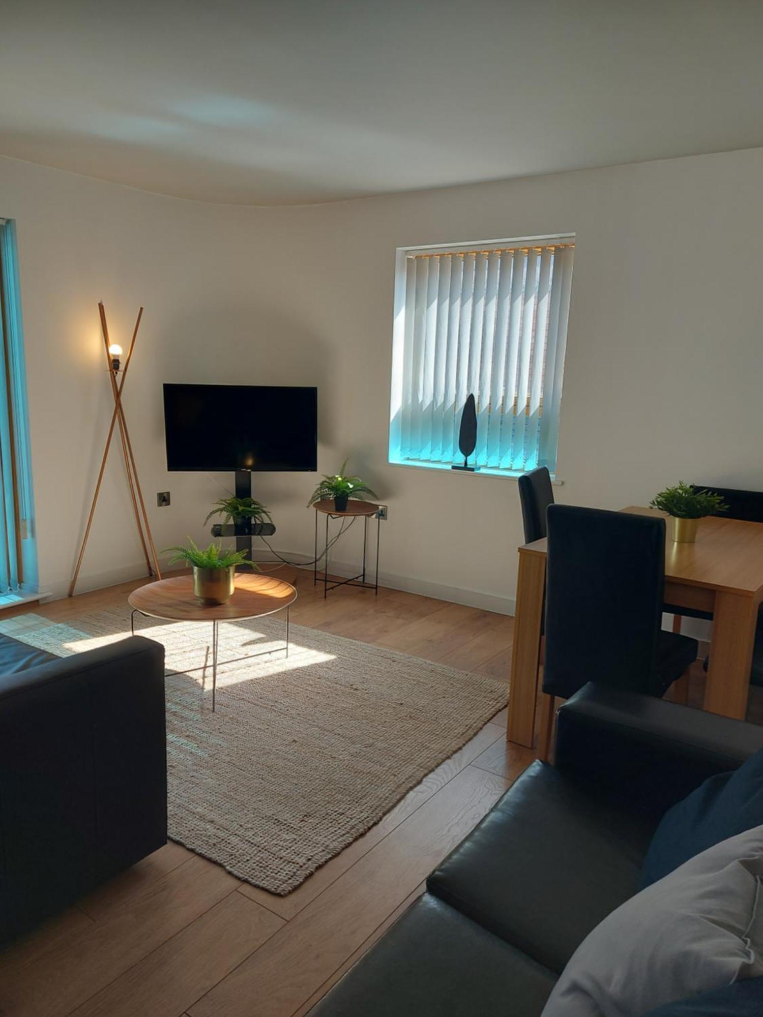 Spacious 2-bedroom Near Ponds Forge, Crucible Theatre And Universities Apartamento