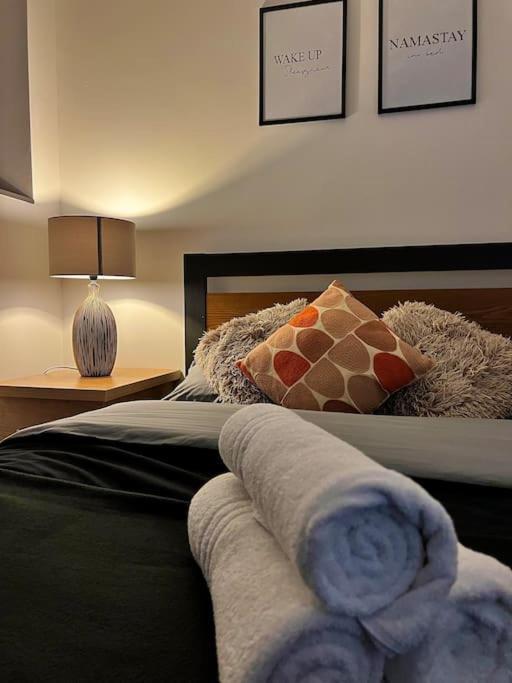 Cityzenretreat - Mezzanine Sleeps 4 Centre Apartment