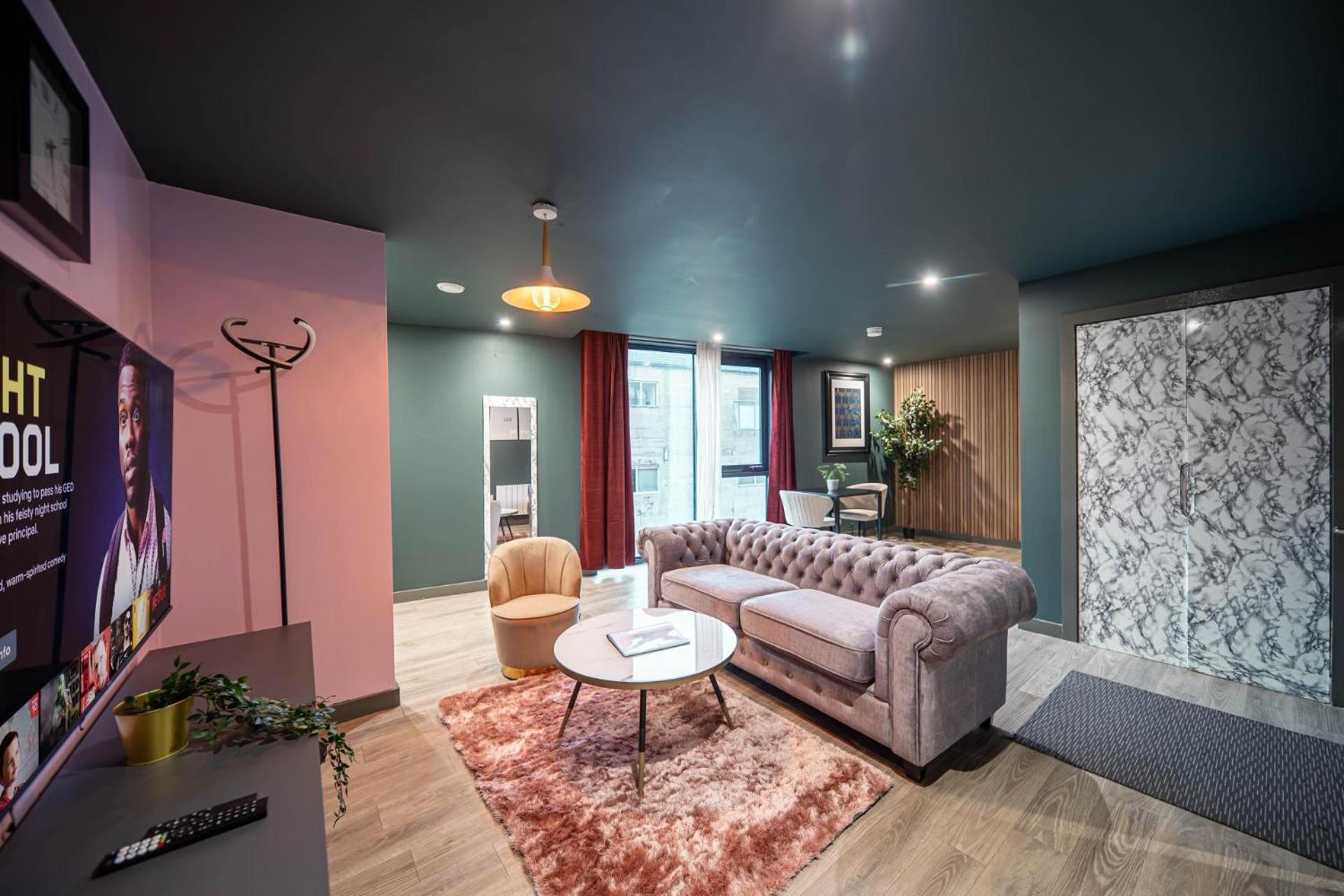 Apartment Oasis