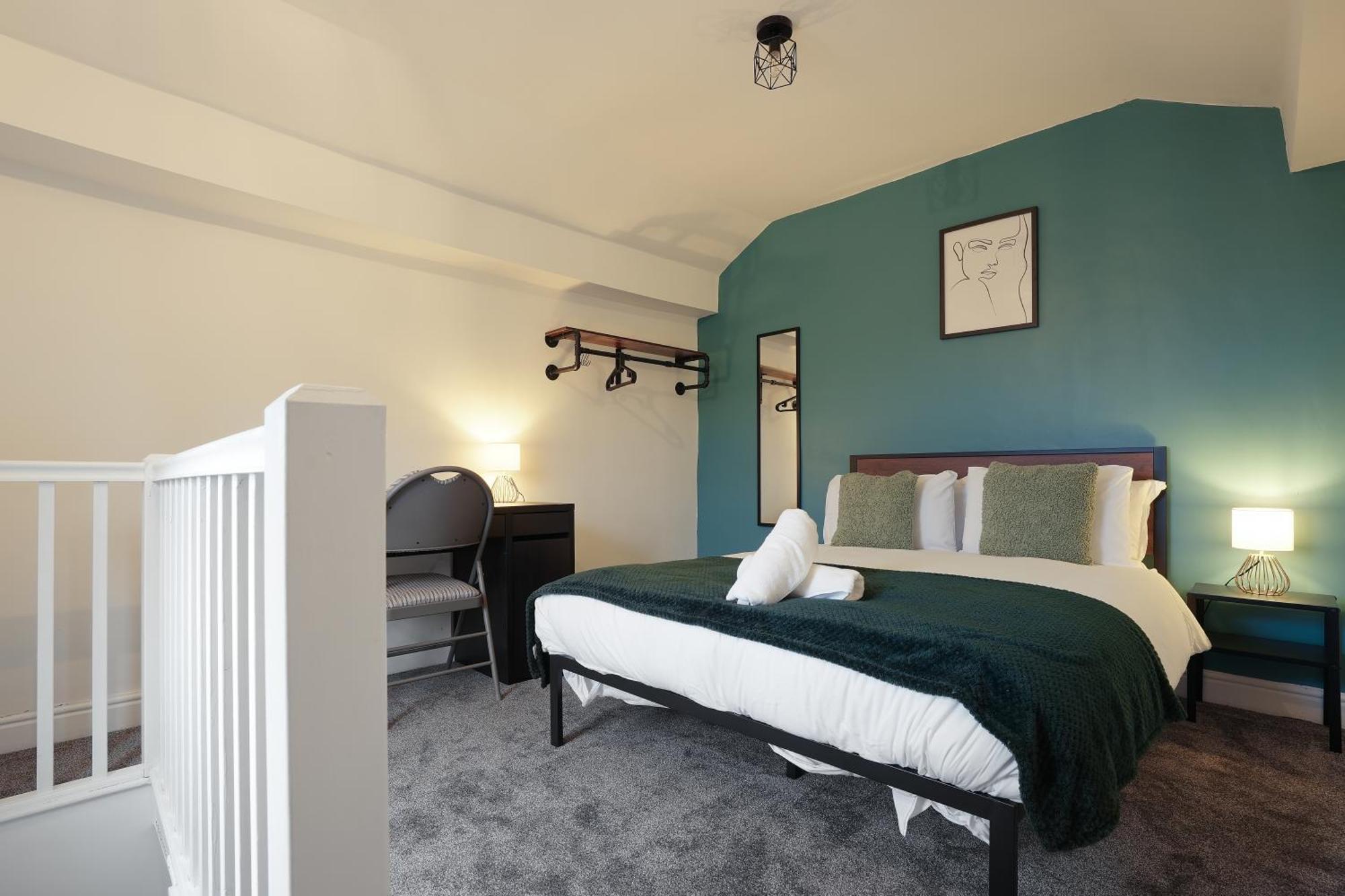 Myrtle House - Spacious 4 Bed, Free Parking & Close To The Centre, Great For Contractors, Groups & Families - Hosted By Host Save Apartment Sheffield